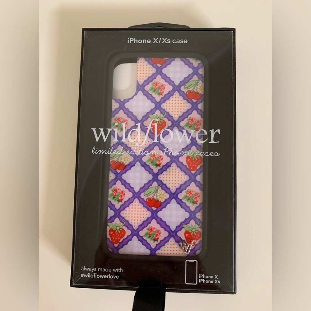 Purple iPhone X/XS Wildflower Case